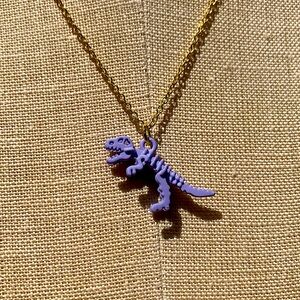 NWT Sterling Silver Plated Chain & Dinosaur 
Alloy Metal Charm Necklace